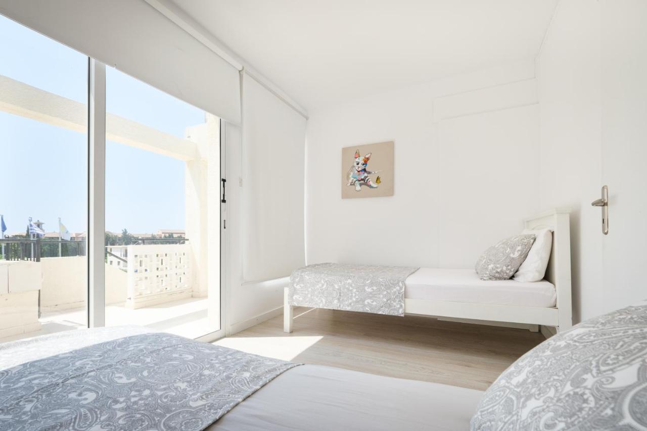 Seaview 3 Bedroom Kings Road Penthouse Pafos Exterior foto