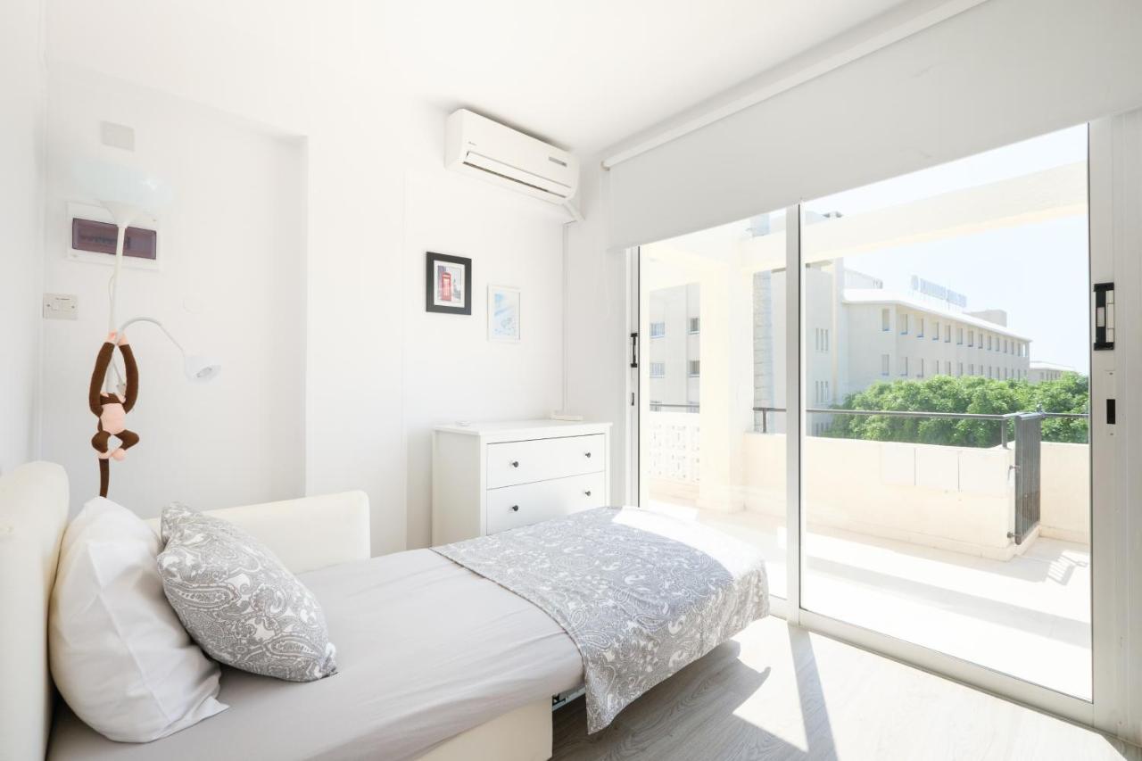 Seaview 3 Bedroom Kings Road Penthouse Pafos Exterior foto